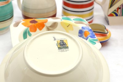 Lot 225 - A collection of Grays pottery