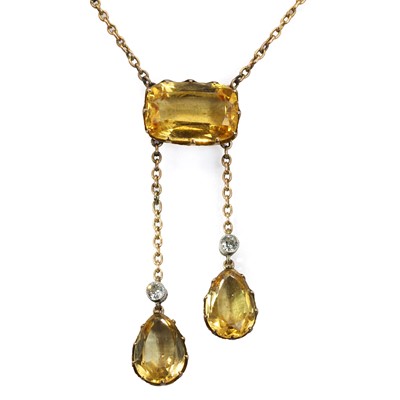 Lot 40 - An Edwardian yellow topaz and diamond negligee necklace