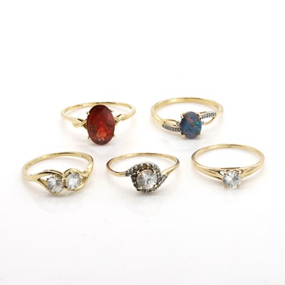 Lot 356 - A group of five 9ct gold gem set rings