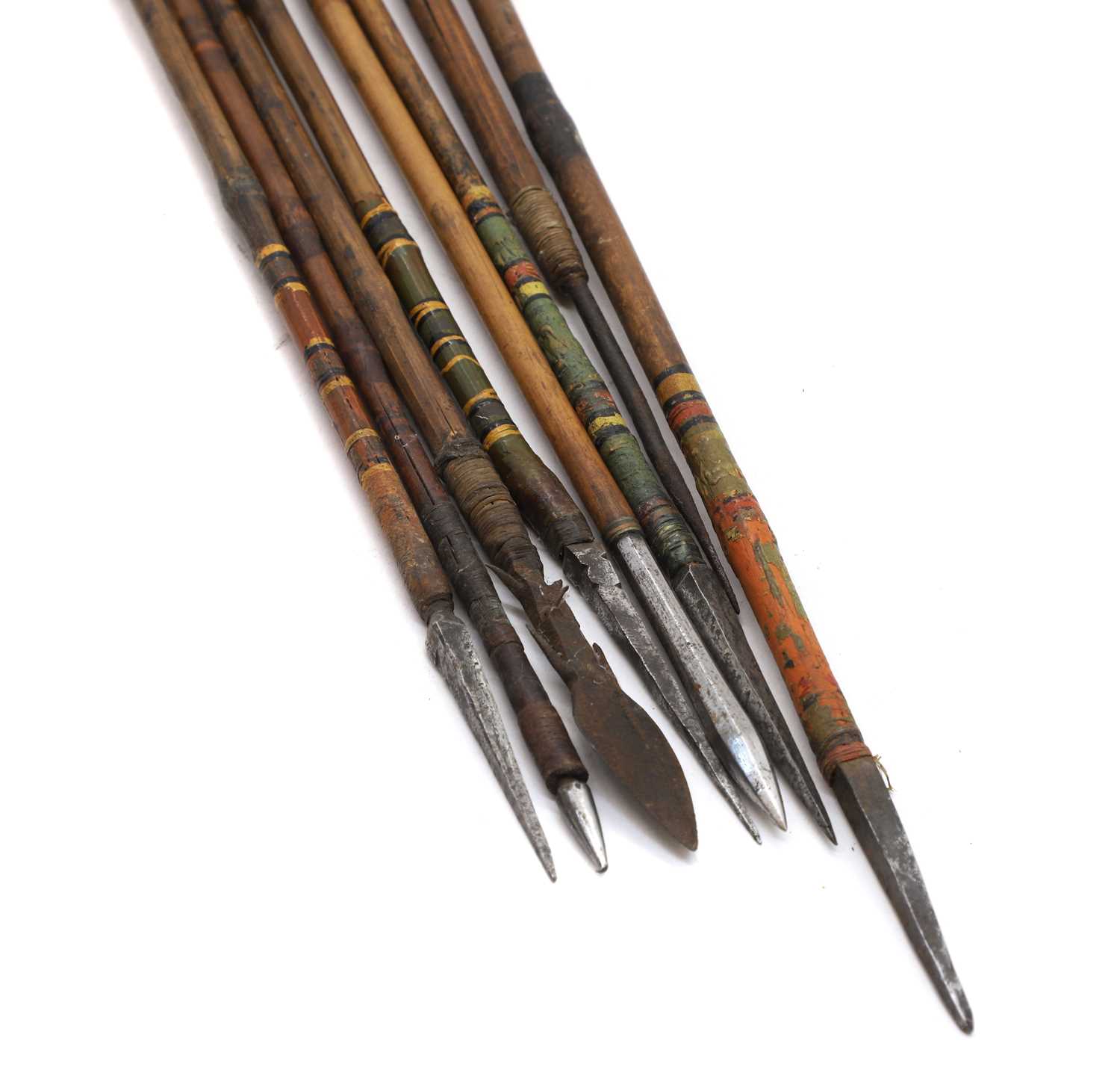 Lot 128 - A group of eight Indian arrows