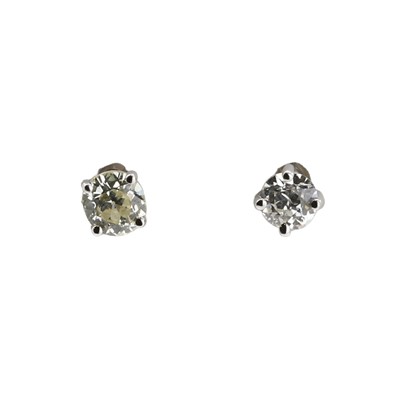 Lot 74 - A pair of 18ct white gold diamond stud earrings