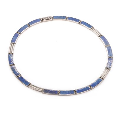 Lot 128 - A silver and lapis lazuli collar necklace
