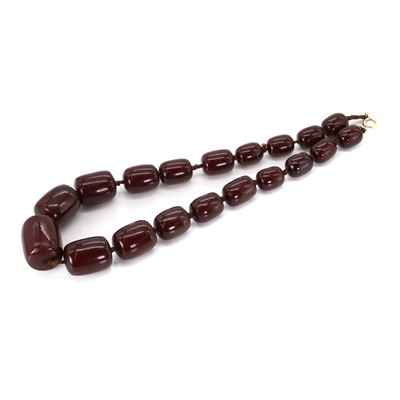 Lot 249 - A Bakelite bead necklace