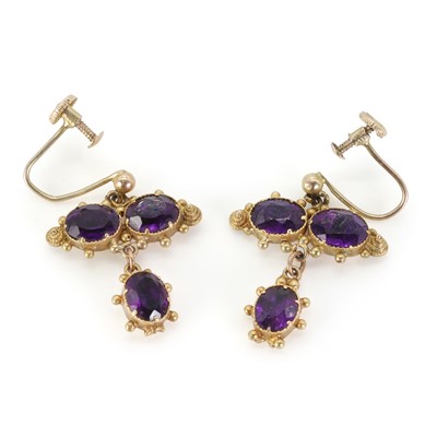 Lot 5 - A pair of foiled amethyst drop earrings