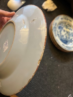 Lot 250 - A group of five English Delft pottery plates