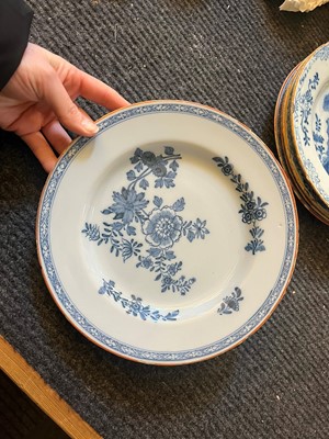 Lot 250 - A group of five English Delft pottery plates