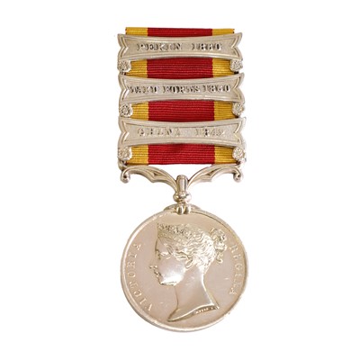 Lot 123 - A China War medal