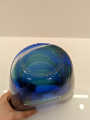 Lot 192 - A Leerdram 'Unica' glass vase