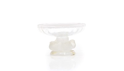 Lot 196 - A Lalique glass 'Nogent' pedestal bowl