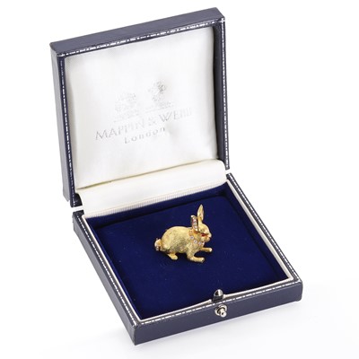 Lot 175 - An 18ct gold ruby and diamond rabbit brooch