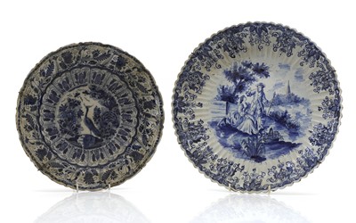 Lot 116 - A Delft pottery charger