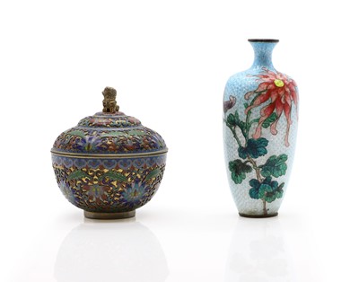 Lot 64 - A Chinese cloisonne box and cover