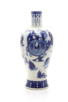 Lot 188 - A Chinese blue and white vase