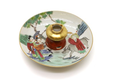 Lot 189 - A Chinese famille rose incense holder