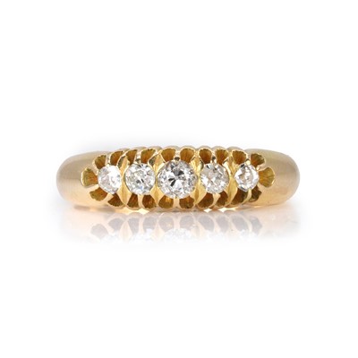 Lot 170 - A diamond five stone ring