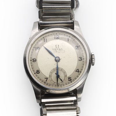 Lot 537 - A stainless steel Omega mechanical bracelet watch, c. 1930