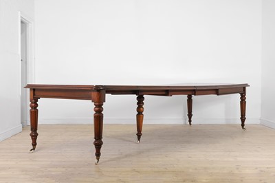 Lot 84 - A William IV mahogany extending dining table
