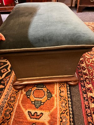 Lot 44 - A Victorian rosewood ottoman