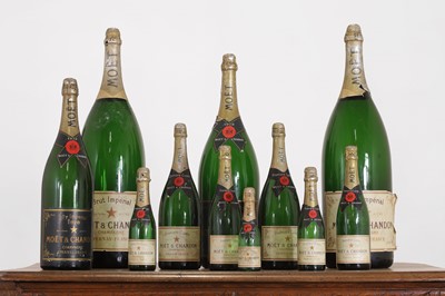Lot 32 - A collection of Moët & Chandon bottles