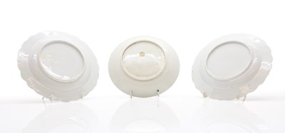 Lot 125 - A pair of Barr Worcester porcelain Kakiemon plates