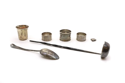 Lot 27 - A group of silver items