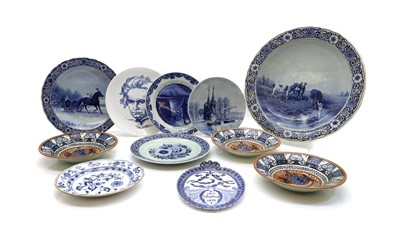 Lot 185 - A collection of Delft pottery