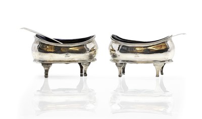 Lot 30 - A pair of George III silver salts