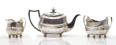 Lot 38 - A George III silver tea service