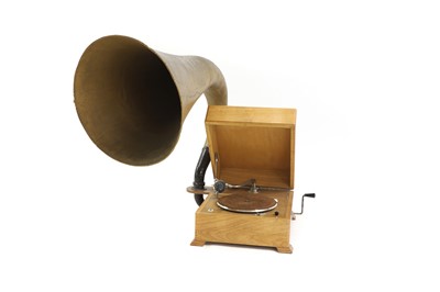 Lot 354 - A EMG Model 1X oak cased gramophone