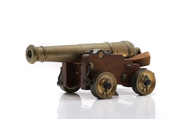 Lot 302 - A model signal cannon