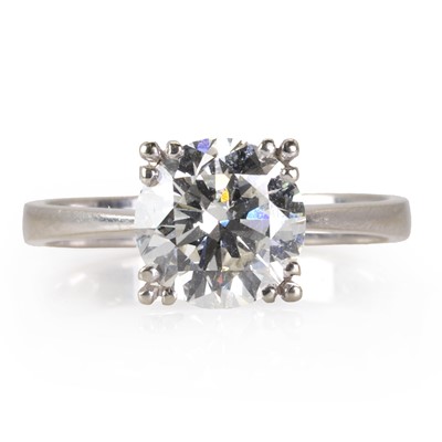 Lot 237 - A white gold single stone diamond ring
