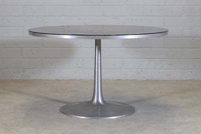 Lot 231 - A Danish circular dining table