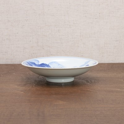 Lot 49 - A Chinese blue and white saucer