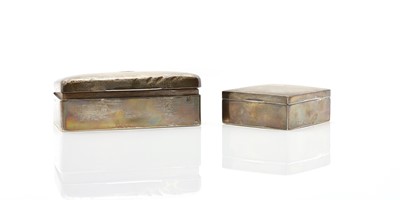 Lot 26 - A silver cigarette box