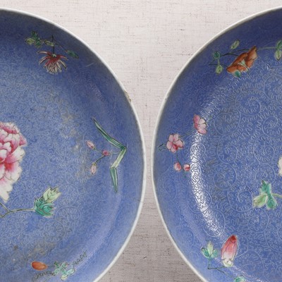 Lot 77 - A pair of Chinese famille rose plates