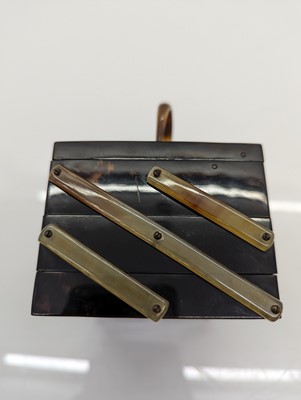 Lot 274 - A tortoiseshell cantilever box