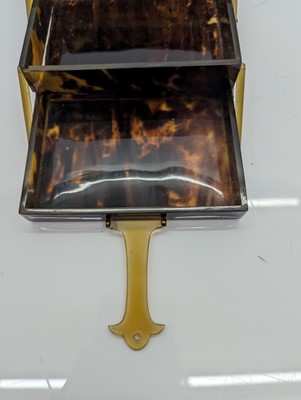 Lot 274 - A tortoiseshell cantilever box