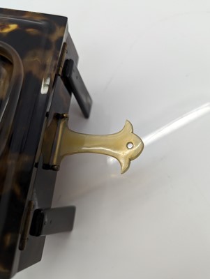 Lot 274 - A tortoiseshell cantilever box