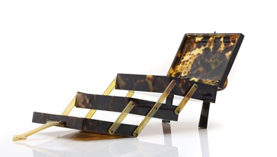 Lot 274 - A tortoiseshell cantilever box
