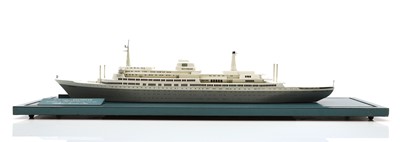 Lot 303 - A model of the S.S Rotterdam