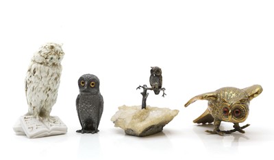 Lot 136 - A group of for owl ornaments