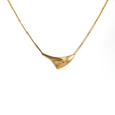 Lot 112 - A 14ct gold Modernist necklace, by Lapponia