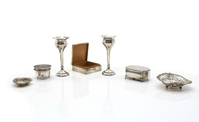 Lot 64 - A collection of silver items