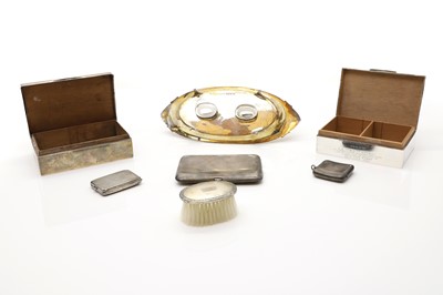 Lot 84 - A collection of silver items