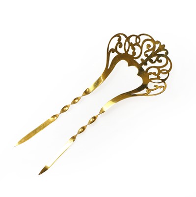 Lot 26 - A late Victorian 9ct gold hair comb