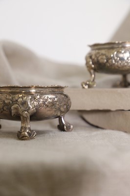 Lot 42 - A pair of silver cauldron salts