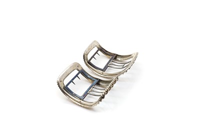 Lot 105 - A cased pair of George III silver shoe buckles