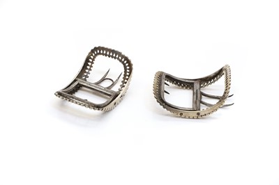 Lot 104 - A cased pair of George III silver shoe buckles