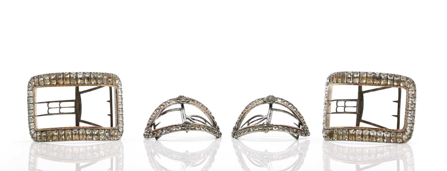 Lot 108 - A pair of silver shoe buckles