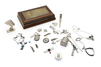 Lot 92 - A collection of Egyptian silver jewellery